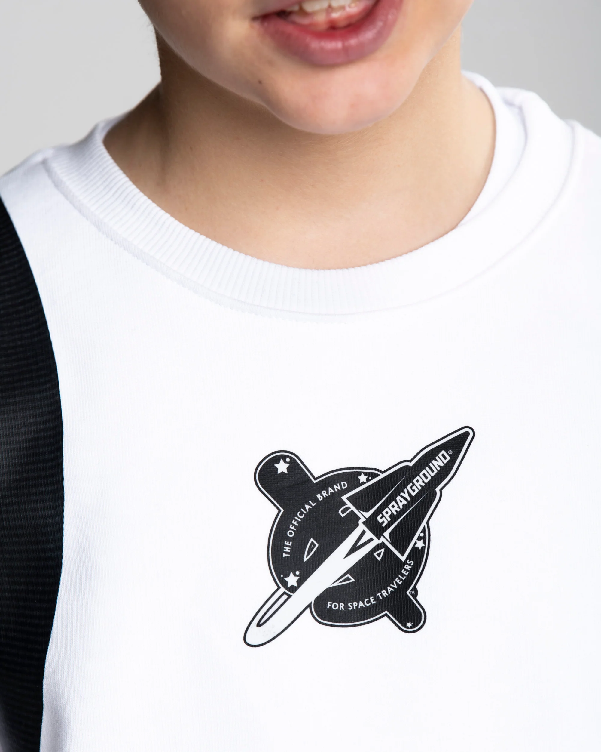 ALIEN PLUSH BACKPACK CREWNECK - Image 3