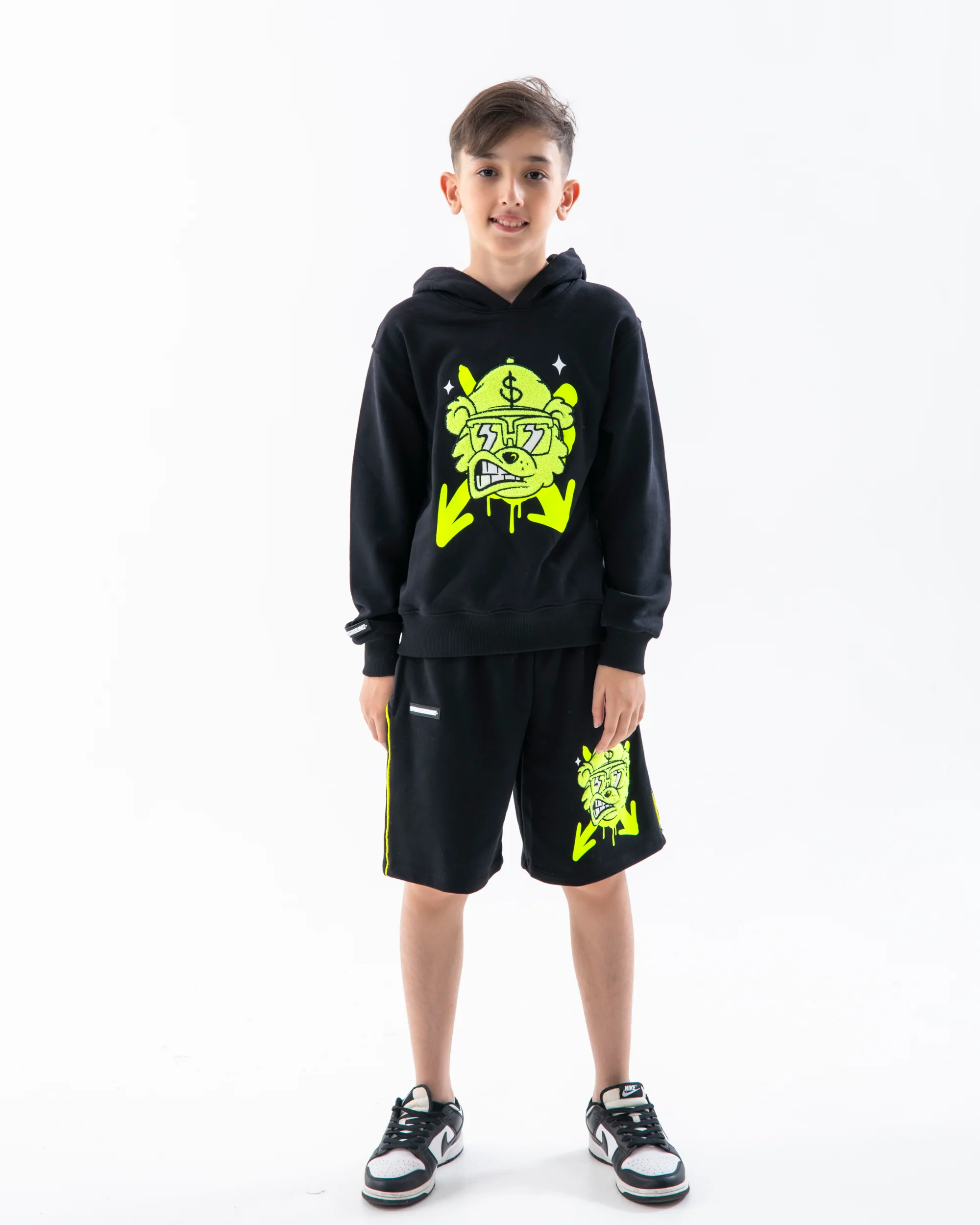 GRAFFITI BEAR SHORTS BLK - Image 3