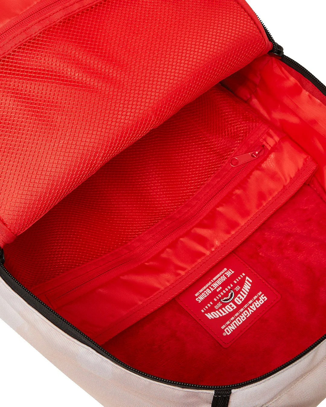 PEANUTS SURFING HOKUSAI DLXR BACKPACK - Image 8
