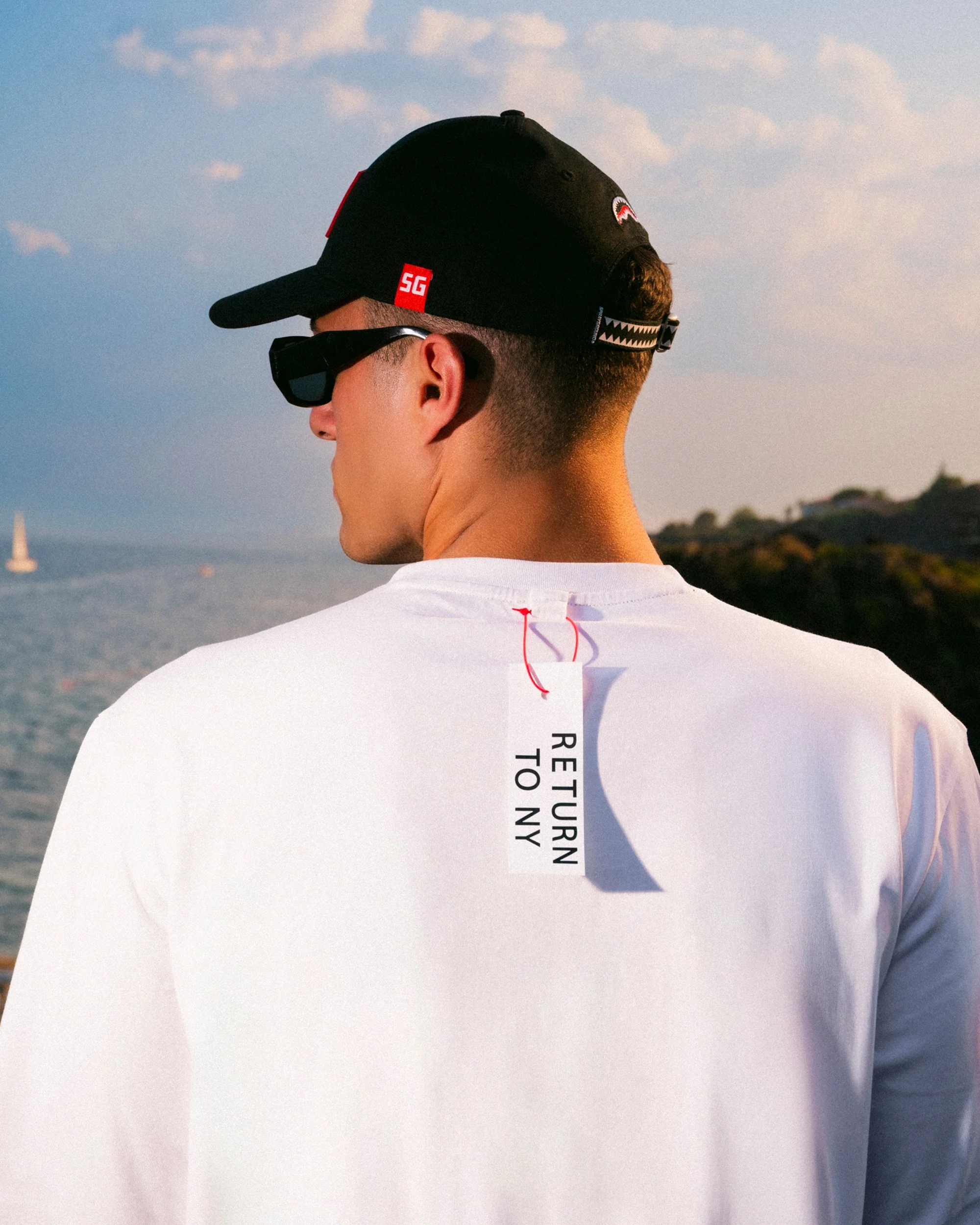 RETURN TO NY OVER T-SHIRT WHT - Image 3