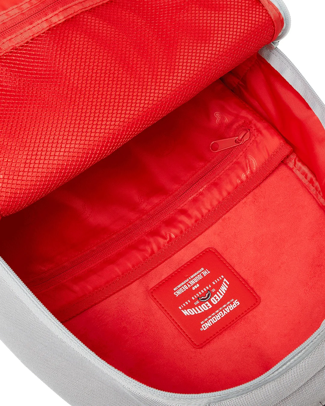 SHARK CENTRAL MESH DLXS BACKPACK - Image 9