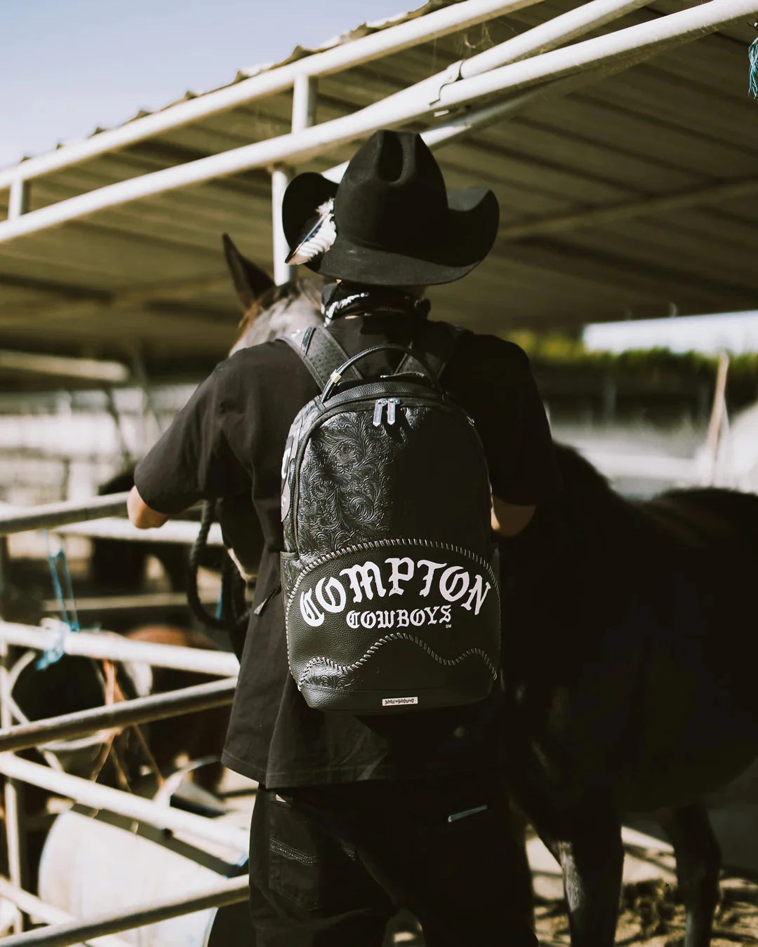Compton Backpack Mouth - Image 5
