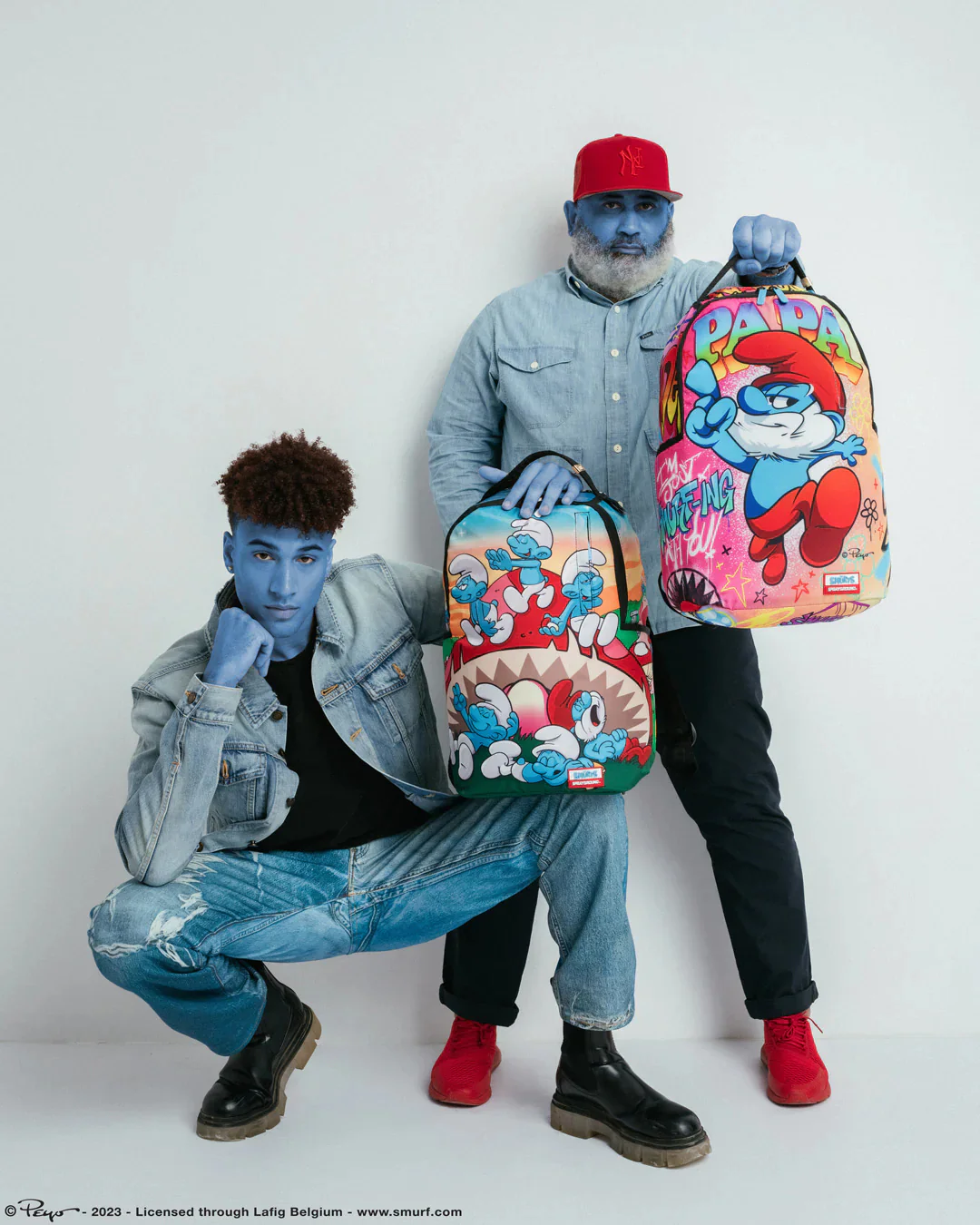 Papa Smurf On The Run Backpack - Image 4