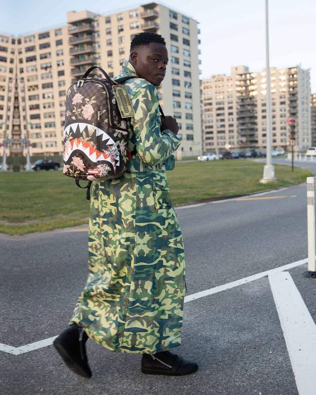 Shark Flower Backpack - Image 11