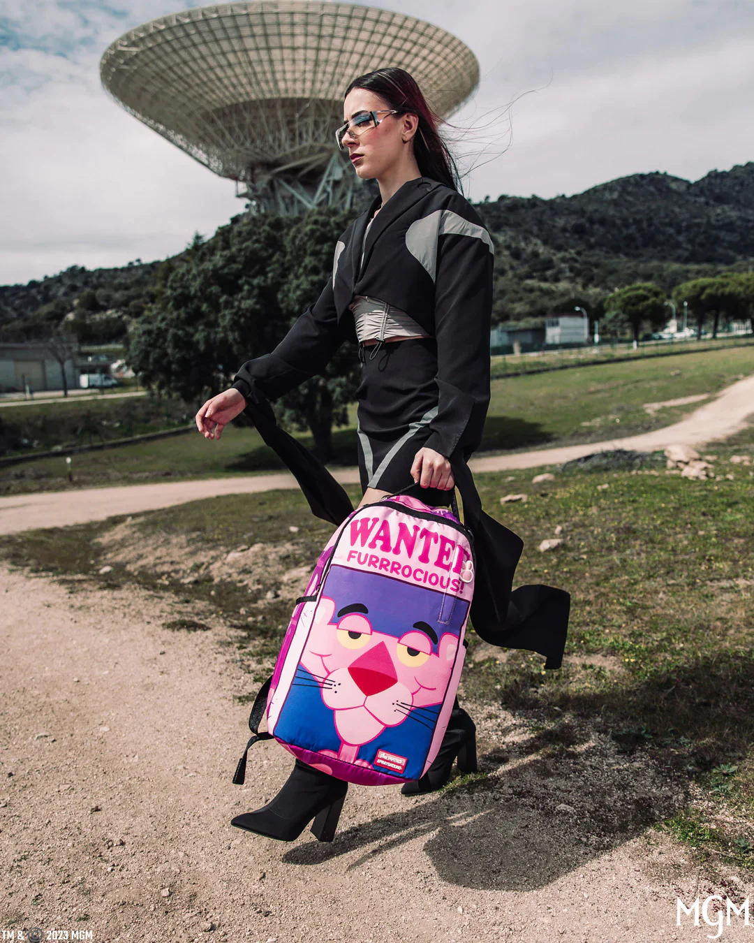 Wanted Pink Panther Backpack - Image 6