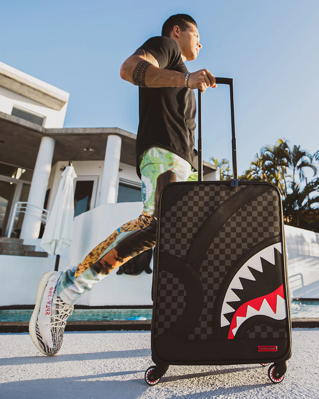 Henny Sip Black Soft Luggage - Image 2