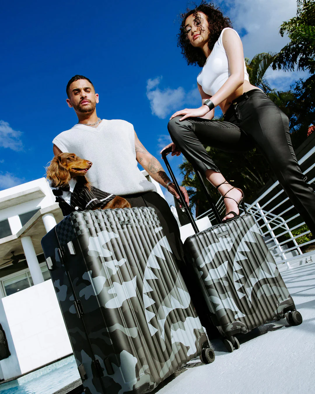 Split Up Camo Tear Large Hard Luggage - Image 6