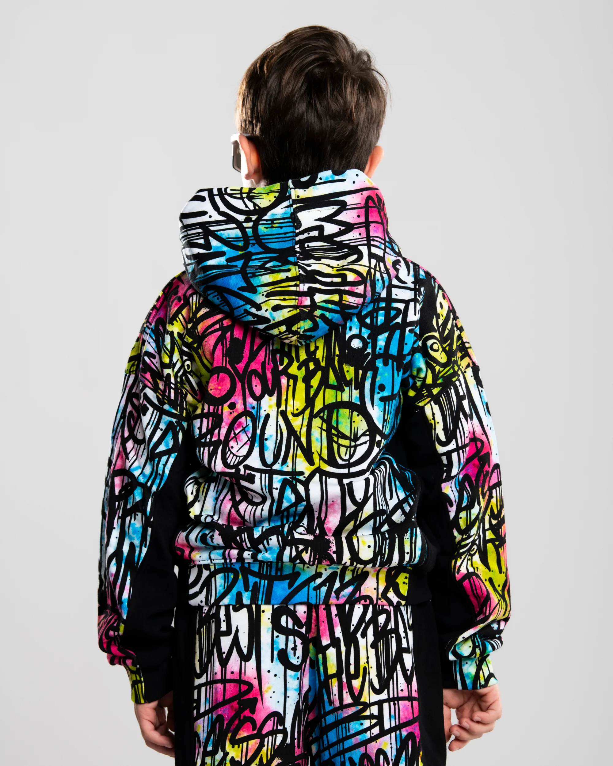 STREET ART OVER HOODIE - Image 8