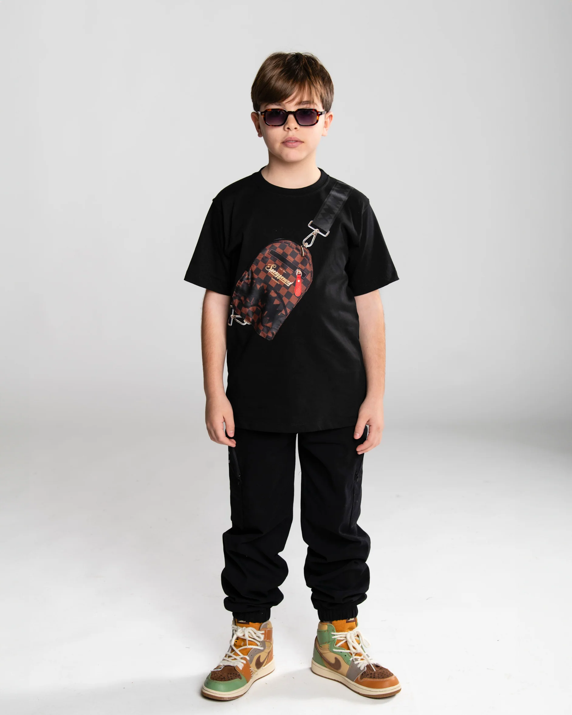 TAKEOVER THE THRONE BACKPACK SLING T-SHIRT - Image 2