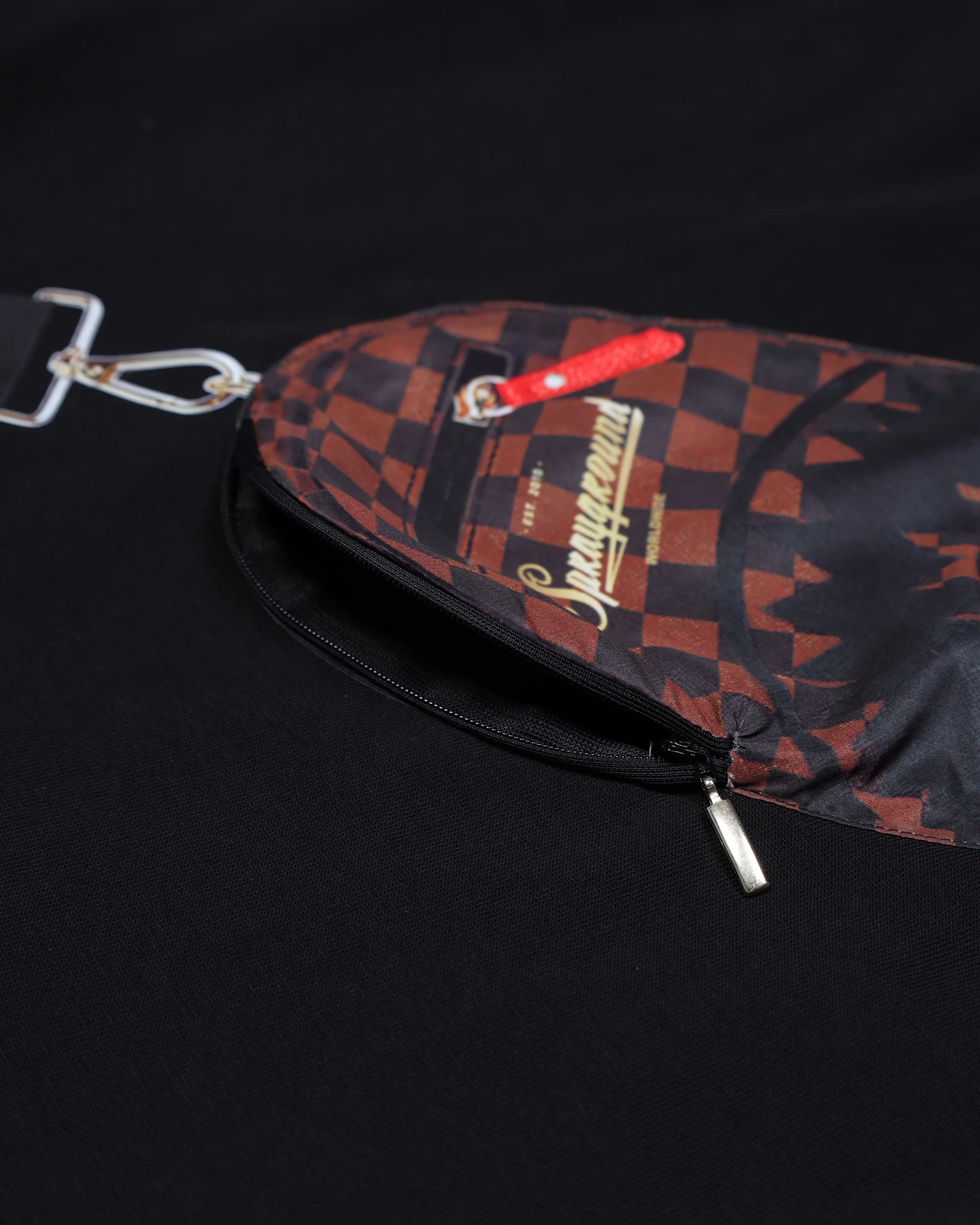 TAKEOVER THE THRONE BACKPACK SLING T-SHIRT - Image 8